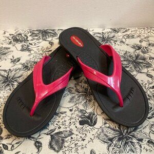 OKABASHI  Sz L Flip Flop Thong Sandals